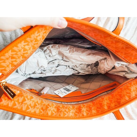NWT Michael Kors Carter Apricot Large Top Zip Tote $298 - Picture 4 of 5